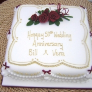 trad_cake_ann_gold
