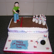 10_pin_bowling_cake.jpg