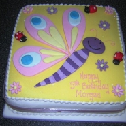 ladybirds_and_butterfly_cake.jpg