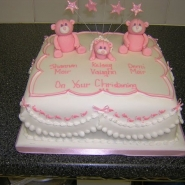 3_pink_bears_cake.jpg