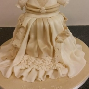 christ_dress