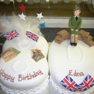 lady_army_cake_80.jpg