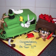 looney_tunes_train_cake_3d.jpg